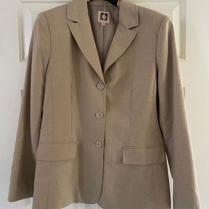 Anne Klein Three-Button Lightweight Beige Blazer